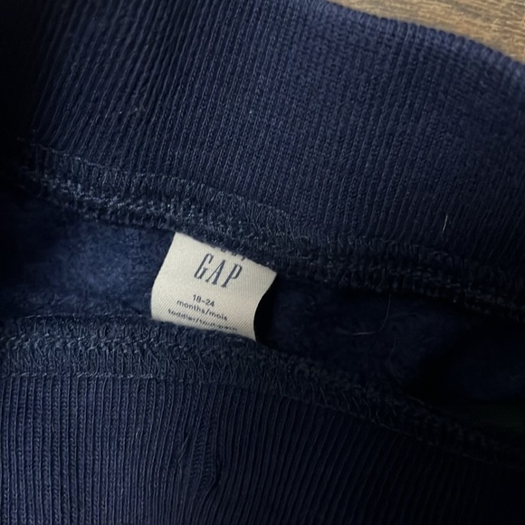 Baby gap navy sweat pants with pink logo - Picture 3 of 3